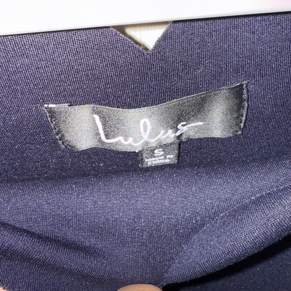 Small Navy Blue Scalloped Neck Skater Dress from Lulu's with 3/4 Length Sleeve - Picture 3 of 4